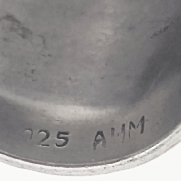 Vintage Designer Bali Sterling Silver Garnet Cigar Band Ring- Size 7 - Picture 8 of 8